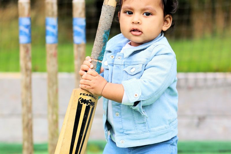 How to hold a cricket bat? A StepbyStep Guide